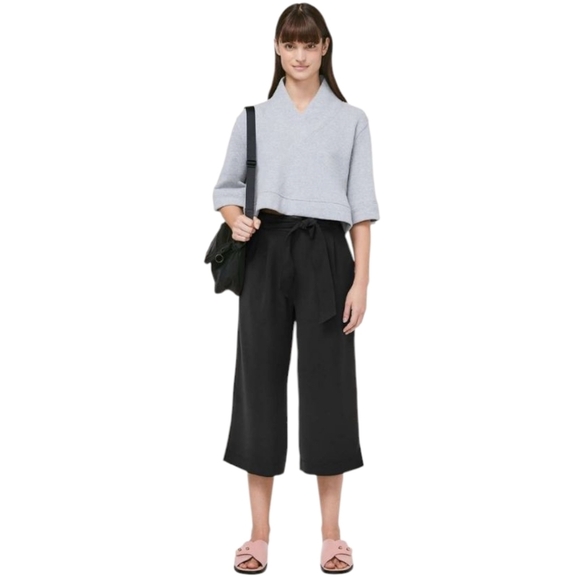 Lululemon Black Tie Waist Noir Crop Pants Size 12 - Picture 1 of 9